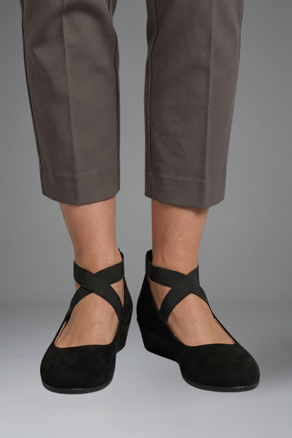 Women's Slip-On Flat Shoes – Elastic Strap Detail